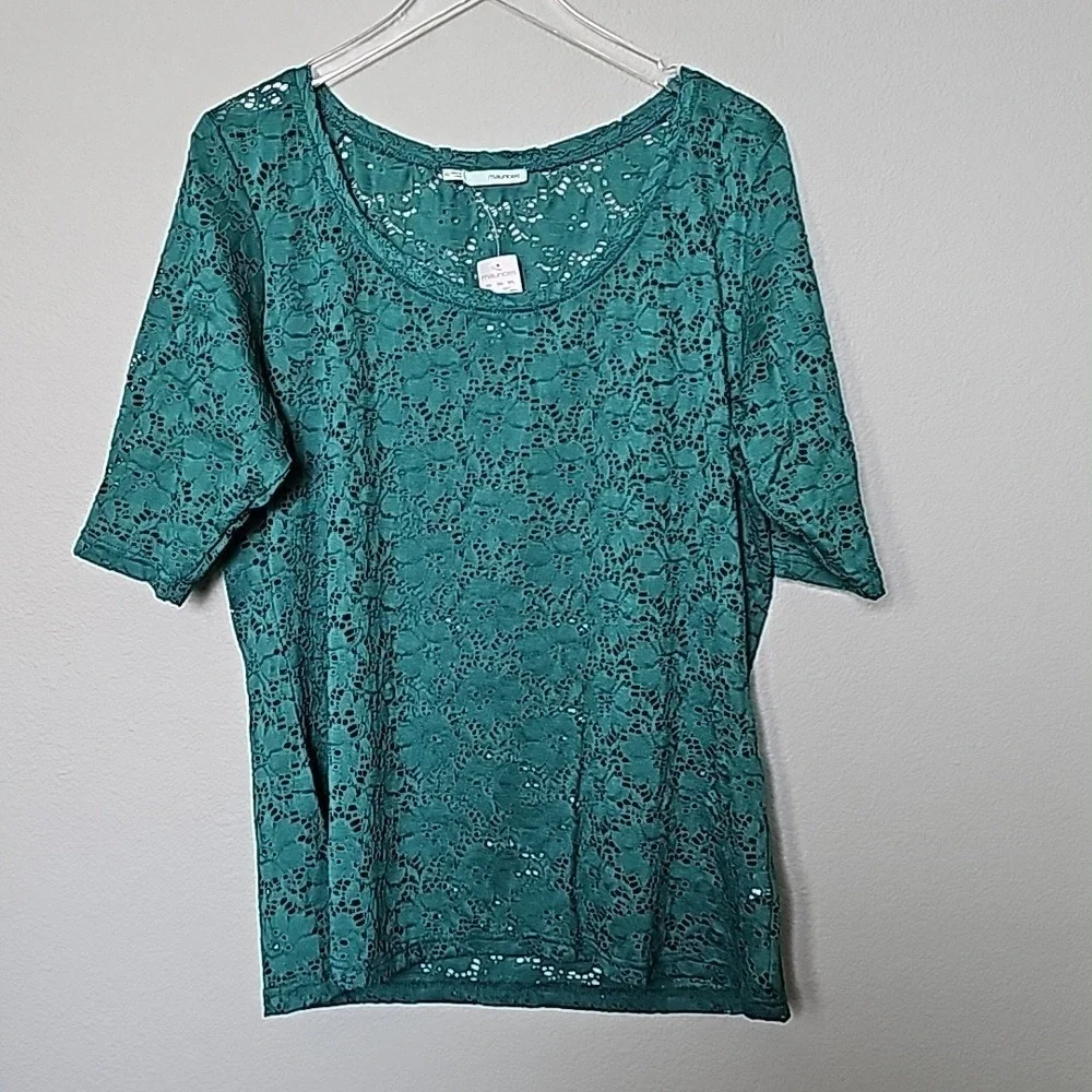 Maurices Romantic Going Out NWT XXL Green Short Sleeve Lace Top